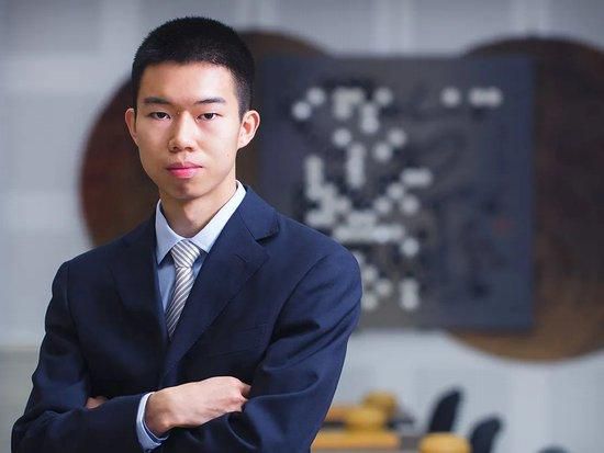蕾丝小内内撕破最新章节